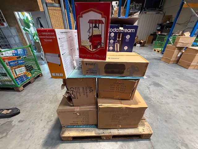Retourpallet huishoudtoestellen & mixed goods – lot 13209 - afbeelding 2 van  5