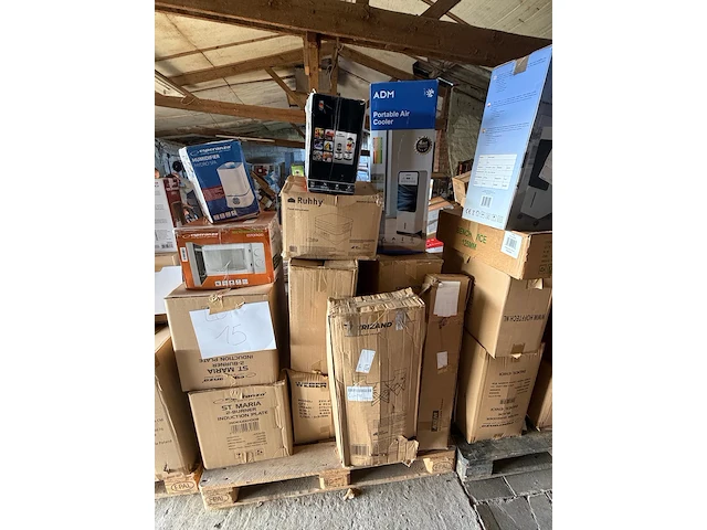 Retourpallet lot 15 - afbeelding 1 van  6