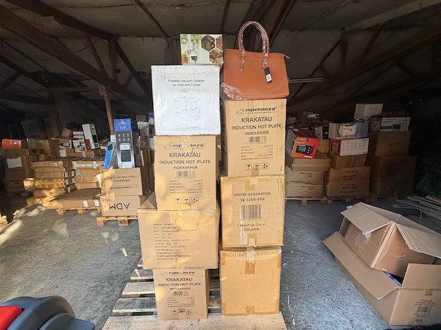 Retourpallet lot 3 - afbeelding 1 van  6