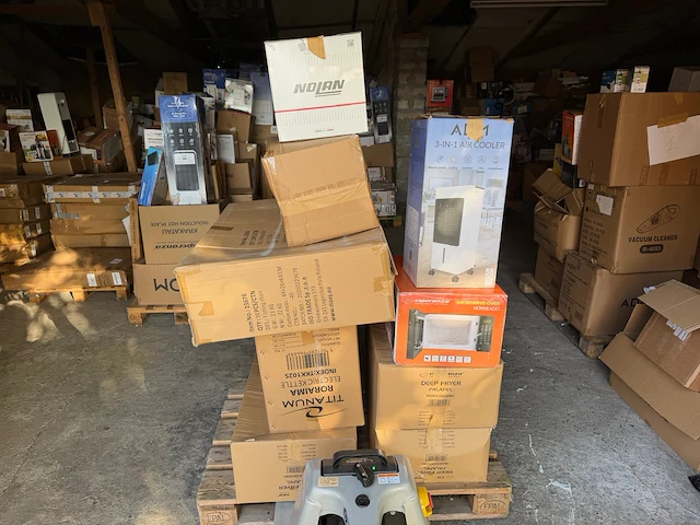 Retourpallet lot 5 - afbeelding 1 van  7