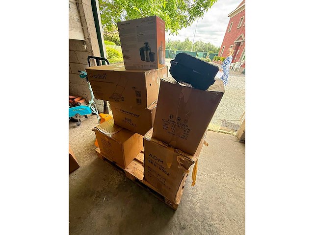 Retourpallet tuin- & huishoudtoestellen, consumentenelektronica & overstock - afbeelding 3 van  4