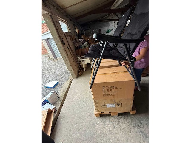 Retourpallet tuinartikelen, consumentengoederen & overstoc - afbeelding 2 van  6
