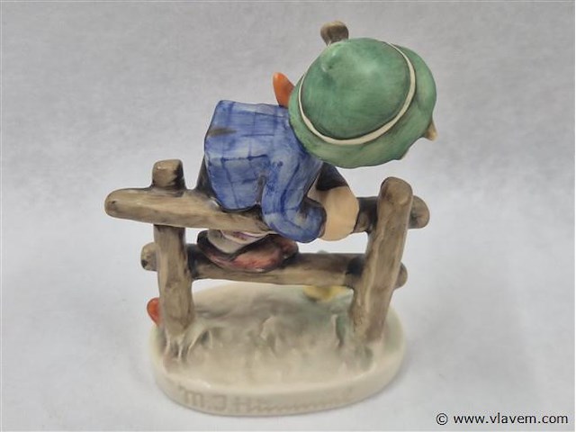 Retreat to safety - afbeelding 2 van  3