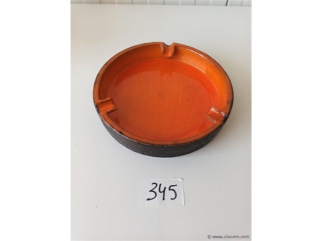 Retro grote asbak - afbeelding 1 van  3