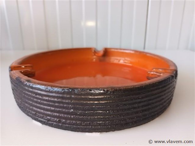 Retro grote asbak - afbeelding 2 van  3