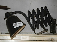 Retro industriële werklamp met verstelbare arm - afbeelding 3 van  3