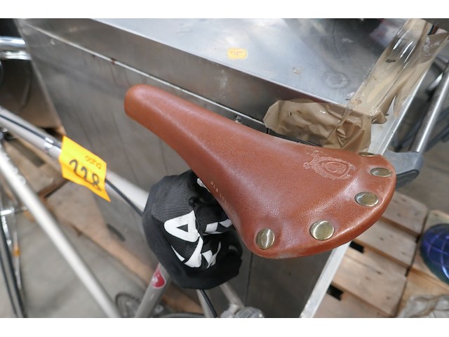 Retro koersfiets - afbeelding 3 van  6