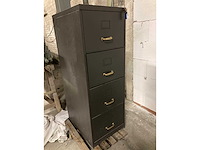 Retro ladenkast metaal - afbeelding 1 van  6