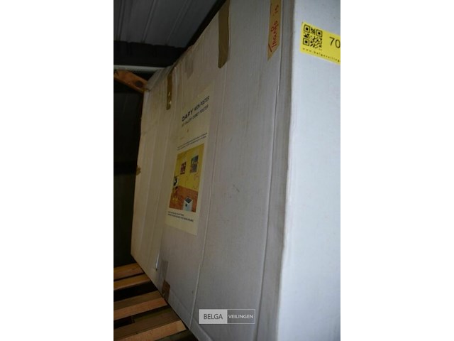 Retro neon poster mickey mouse - afbeelding 2 van  2