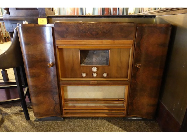 Retro platenspeler paillard - afbeelding 1 van  6