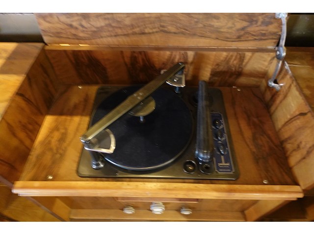 Retro platenspeler paillard - afbeelding 5 van  6