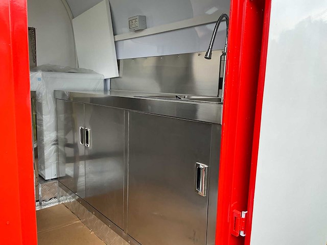 Retro s ral3020 foodtrucks - afbeelding 17 van  45