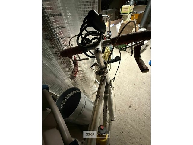 Retro sportfiets peugeot - afbeelding 3 van  3