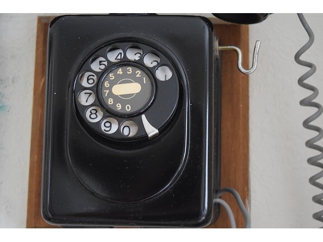 Retro telefoon - afbeelding 2 van  3