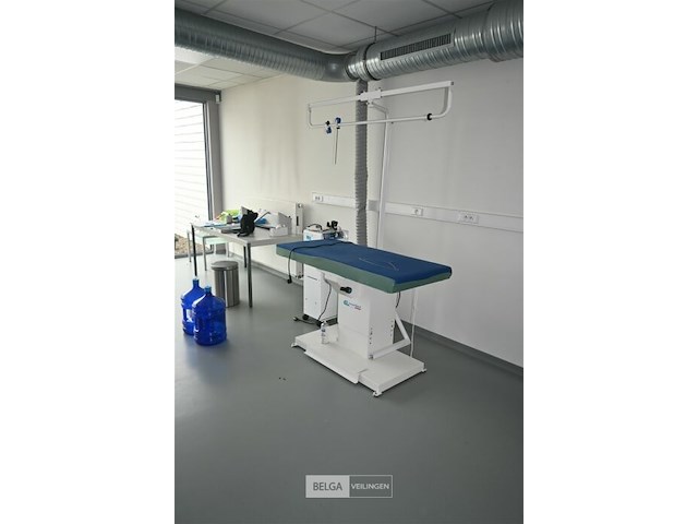 Reverberi strijktafel - afbeelding 1 van  9