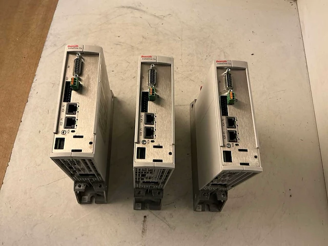 Rexroth hcs01.1e-w0008-a…. frequentieregelaar (3x) - afbeelding 2 van  6