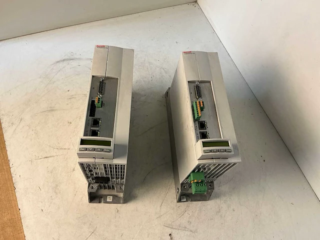 Rexroth hcs01.1e-w0028-a… frequentieregelaar (2x) - afbeelding 4 van  11