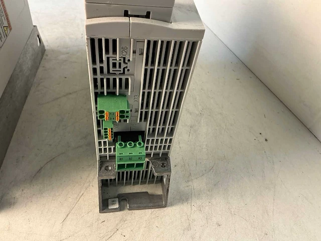 Rexroth hcs01.1e-w0028-a… frequentieregelaar (2x) - afbeelding 6 van  11