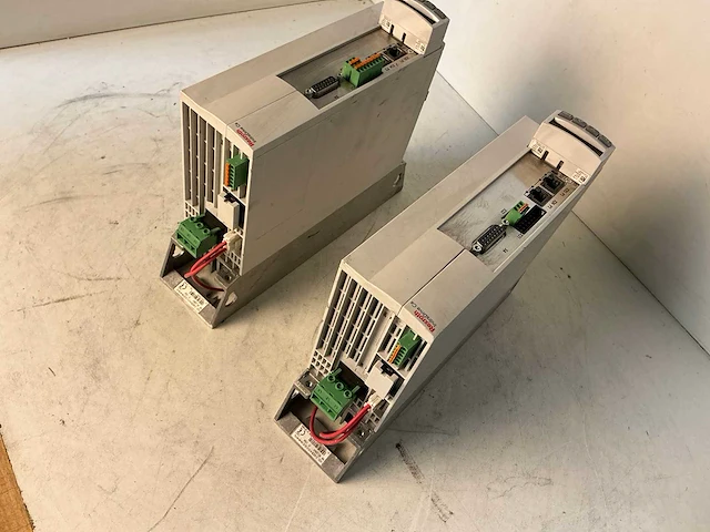 Rexroth hcs01.1e-w0028-a… frequentieregelaar (2x) - afbeelding 7 van  11