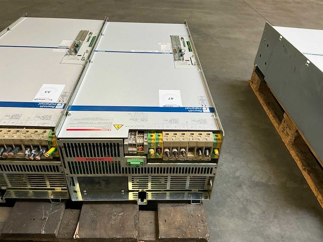 Rexroth indramat diax03 / dkr02 industriële servo aandrijfregelaar - afbeelding 4 van  9