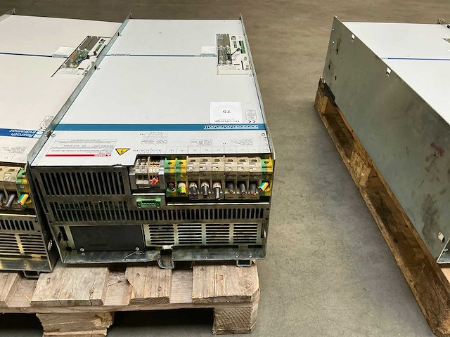 Rexroth indramat diax03 / dkr02 industriële servo aandrijfregelaar - afbeelding 4 van  7