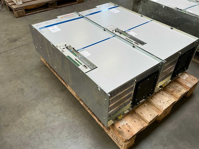 Rexroth indramat diax03 / dkr02 industriële servo aandrijfregelaar - afbeelding 2 van  7