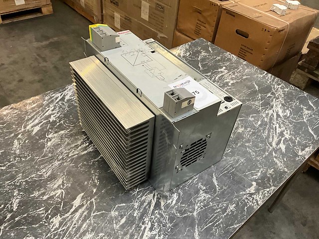 Rexroth psi6100.350l1 frequentieregelaar - afbeelding 2 van  5