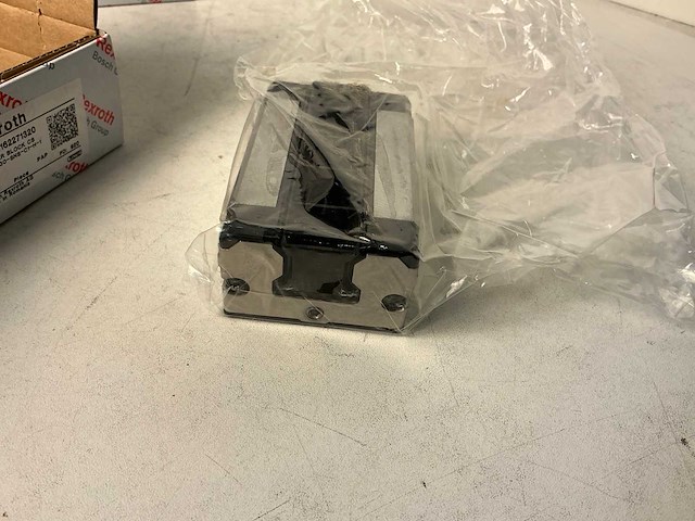 Rexroth r162271320 ball runner block (9x) - afbeelding 4 van  5