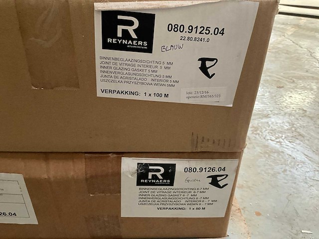 Reynaers partij aluminium afdichtingen deuren en ramen - afbeelding 3 van  4