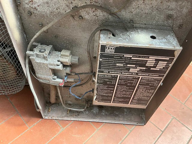 Reznor ub75he industriële luchtverwarmer - afbeelding 5 van  8