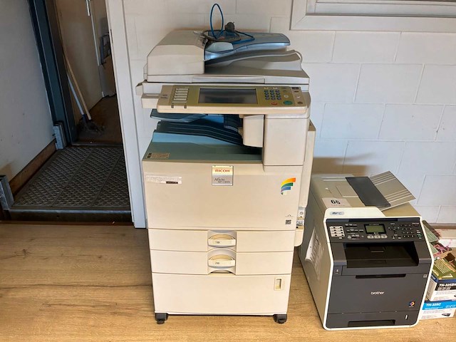 Ricoh aficio mp c2051 multifunctionele printer - afbeelding 1 van  5