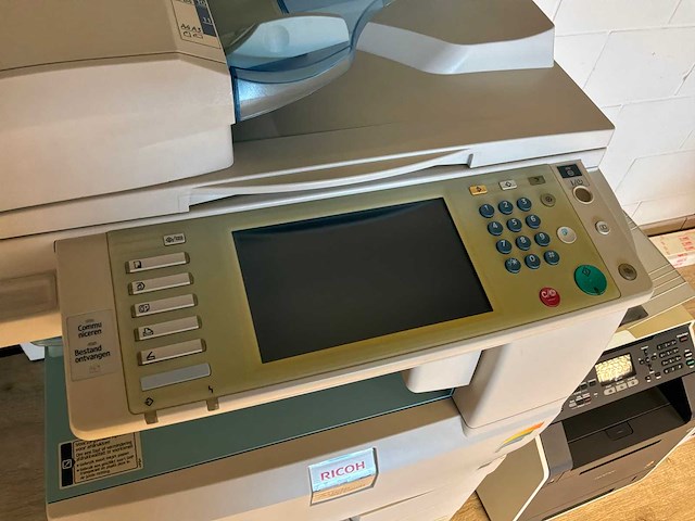 Ricoh aficio mp c2051 multifunctionele printer - afbeelding 4 van  5