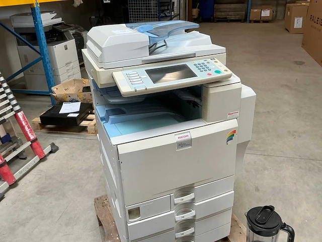 Ricoh aficio mp c3001 multifunctional - afbeelding 3 van  7