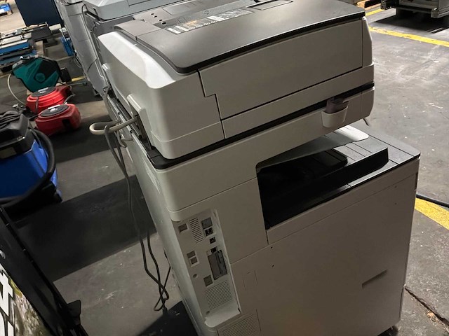 Ricoh im c2000 kopieerapparaat - afbeelding 4 van  5
