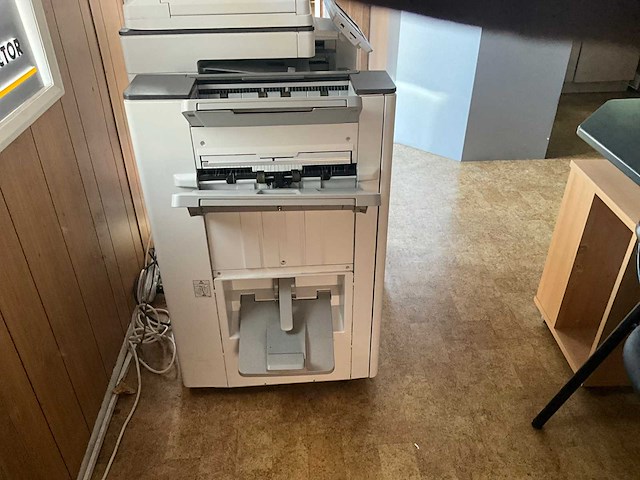 Ricoh mpc3003 multifunctionele printer - afbeelding 3 van  7