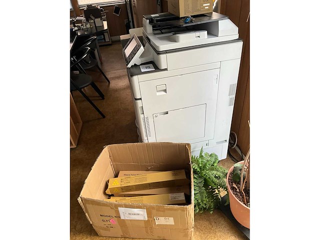 Ricoh mpc3003 multifunctionele printer - afbeelding 6 van  7