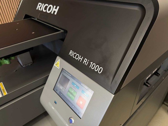 Ricoh ri 1000 - dtg textieldrukmachine - afbeelding 7 van  12
