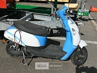 Ride elektrische scooter - afbeelding 2 van  7