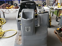 Ride-on schrob-/zuigmachine karcher - afbeelding 3 van  11