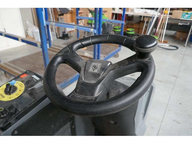 Ride-on schrob-/zuigmachine karcher - afbeelding 11 van  11