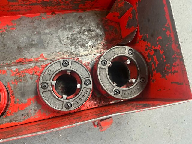 Ridgid 12-r draadsnijset - afbeelding 6 van  8