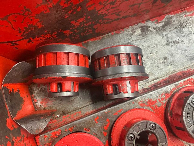 Ridgid 12-r draadsnijset - afbeelding 7 van  8