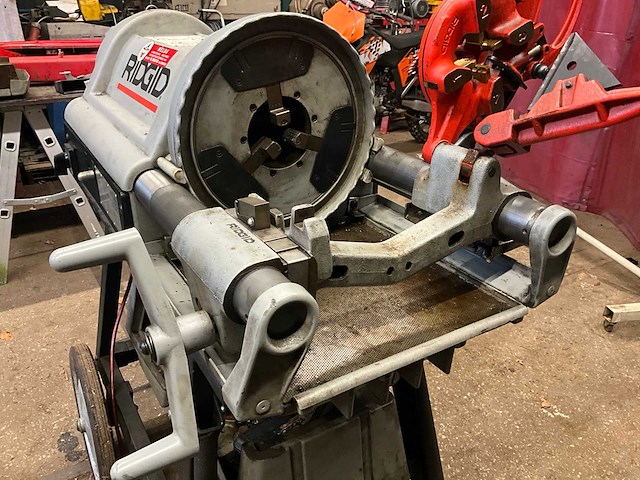 Ridgid 1224 draadsnijmachine - afbeelding 12 van  15