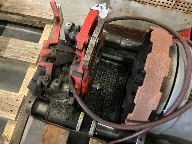 Ridgid 1233 draadsnijmachine - afbeelding 7 van  7