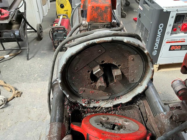 Ridgid 1233 draadsnijmachine - afbeelding 9 van  11