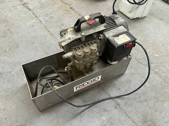 Ridgid 1460-e elektrische druktoets pomp - afbeelding 1 van  4