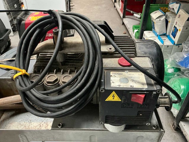 Ridgid 1460-e elektrische testpomp - afbeelding 4 van  5