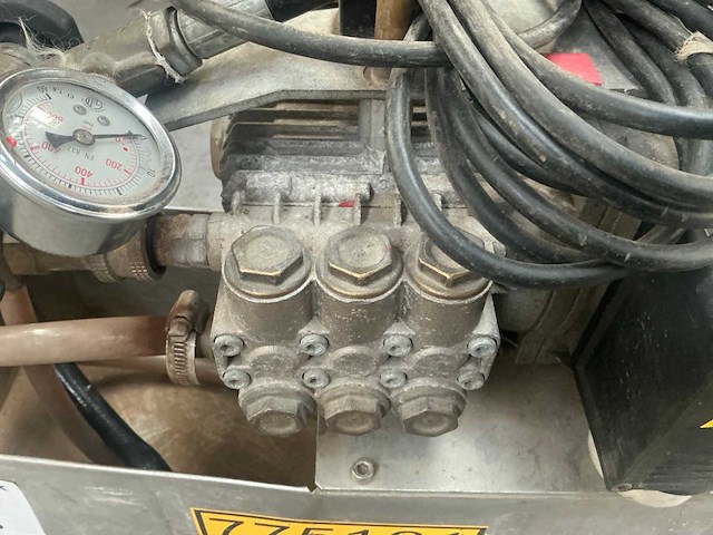 Ridgid 1460e elektrische testpomp - afbeelding 3 van  6