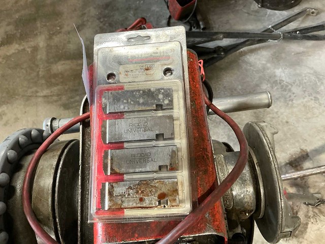 Ridgid 300-a draadsnijmachine - afbeelding 12 van  15