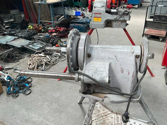 Ridgid 300-a draadsnijmachine - afbeelding 2 van  9